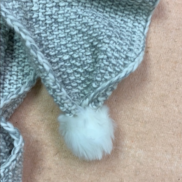 Scarf - Picture 3 of 7